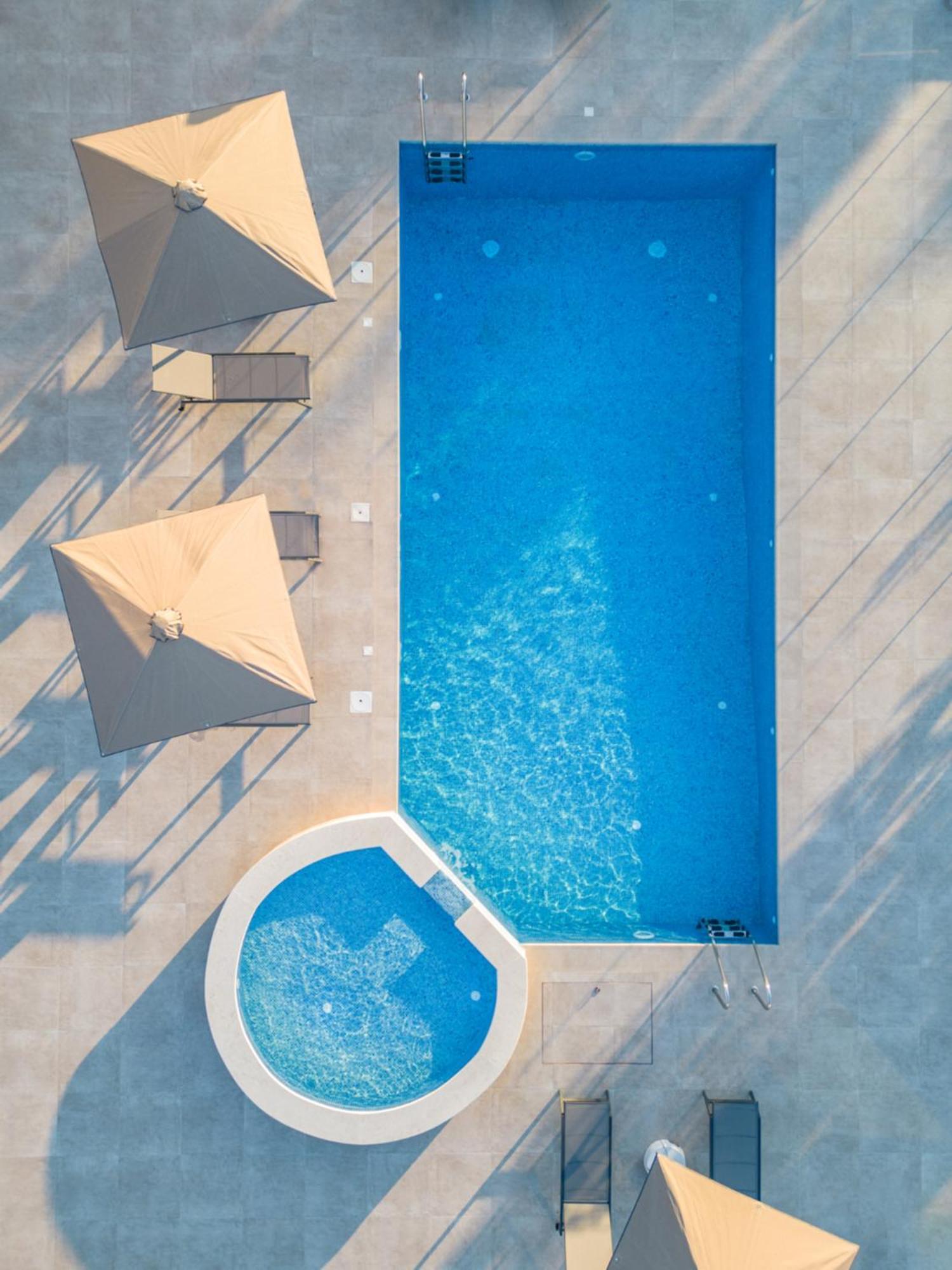 Esthisea Suites Каламата Экстерьер фото