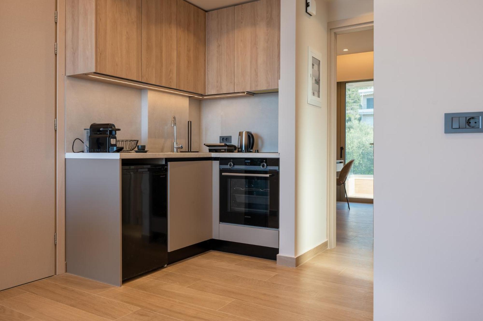Esthisea Suites Каламата Экстерьер фото